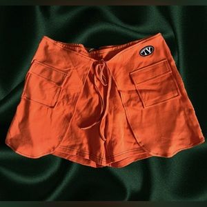 Tunnel Vision Lola Orange Utility Skort Large, stretchy fabric w 2 front pockets
